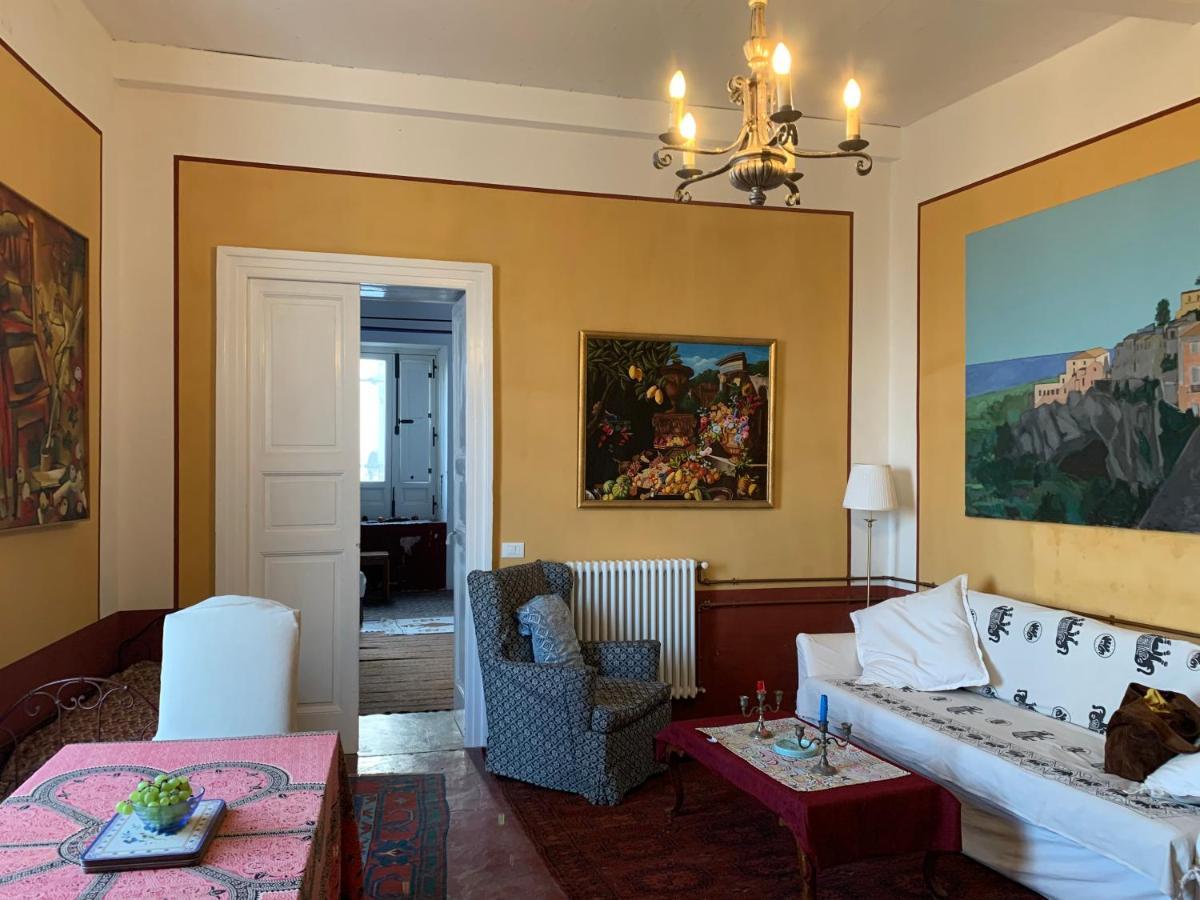 Apartamento Palazzo Carratelli Amantea Exterior foto