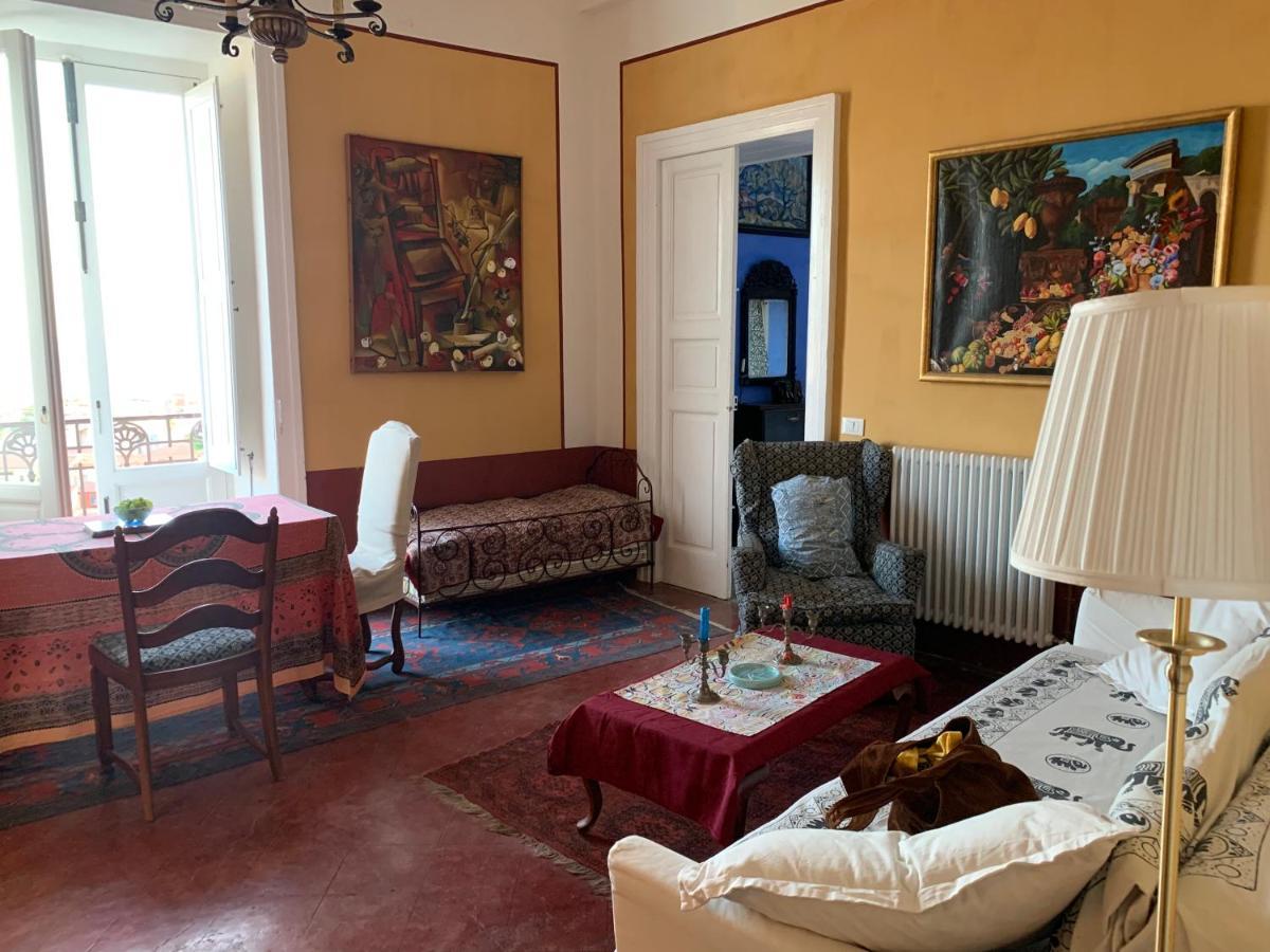 Apartamento Palazzo Carratelli Amantea Exterior foto